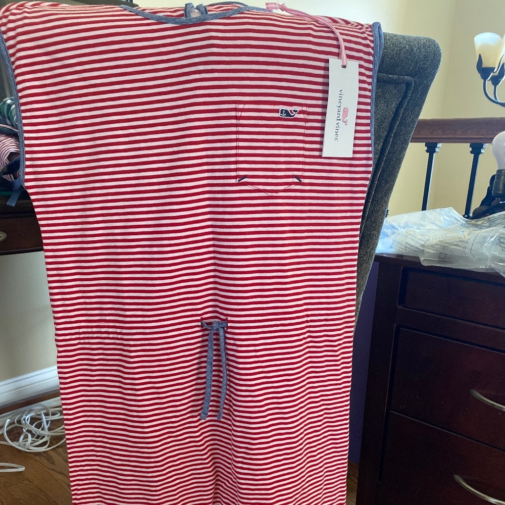 Vineyard Vines dress